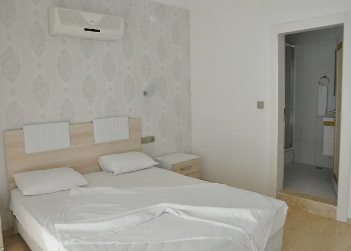 Akbuk Palace Aparthotel