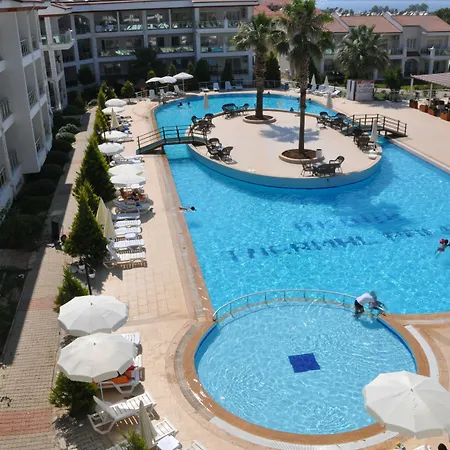 Akbuk Palace Apart Otel 2*