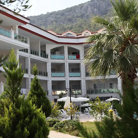 Akbuk Palace Ξενοδοχείο με διαμερίσματα 2*