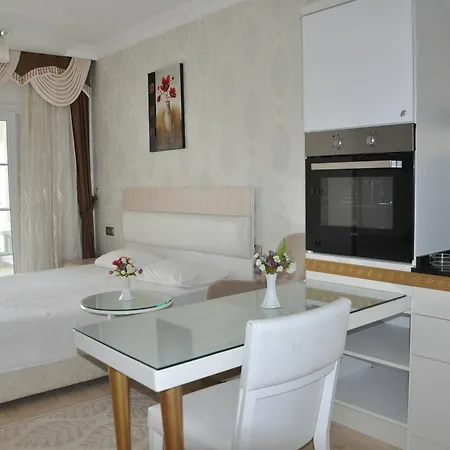 Lejlighedshotel Akbuk Palace 2*