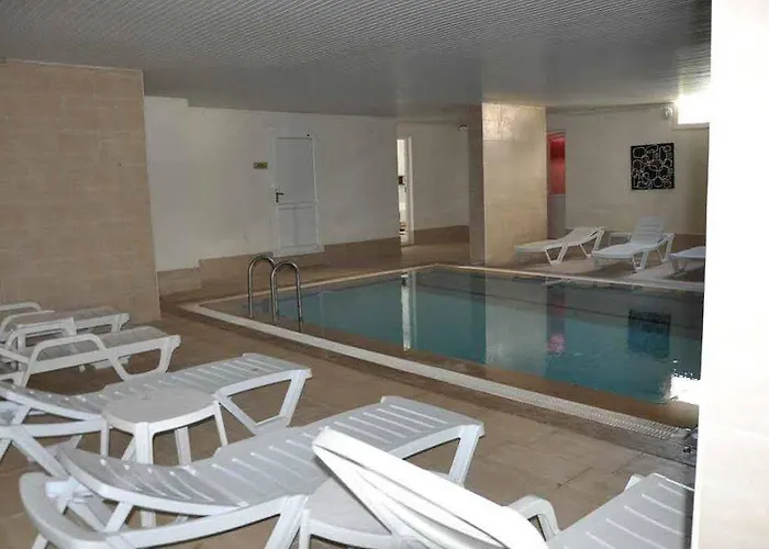 Hotel de apartamente Akbuk Palace